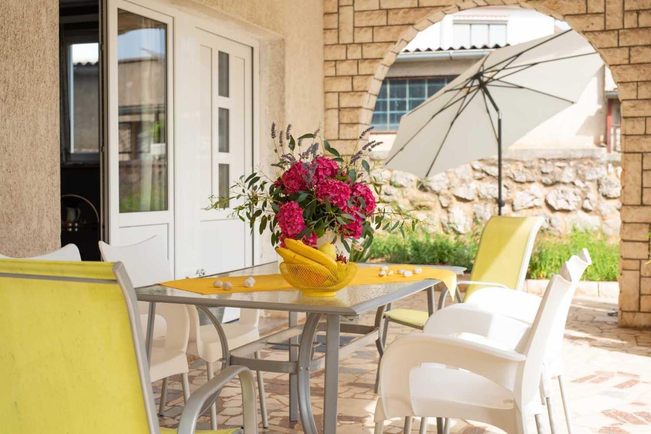Apartman Mjeda Kastav Exteriör bild